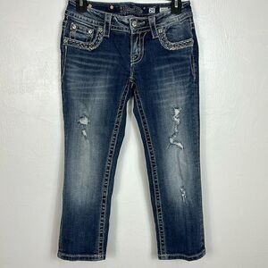 Miss Me Signature Embroidered Distressed Cuffed Denim Capri Size 25